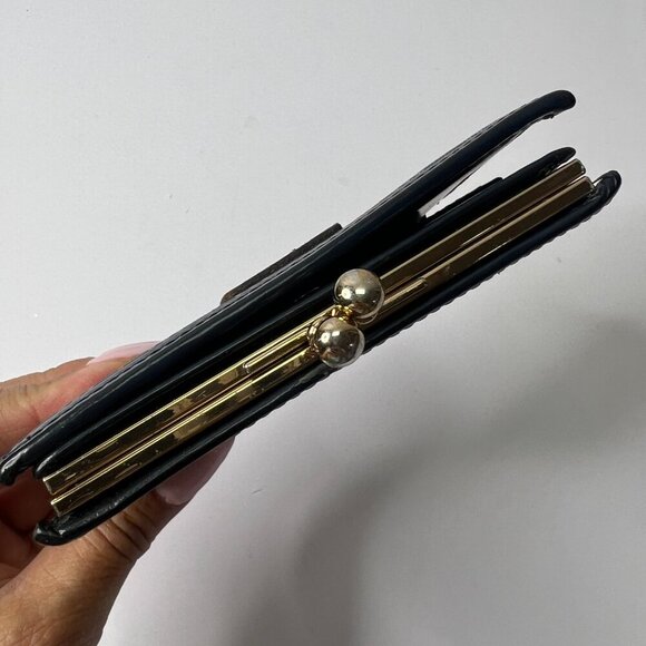 Burberry Vintage Blue and Red Plaid Kiss lock Wallet EUC! - Picture 5 of 9